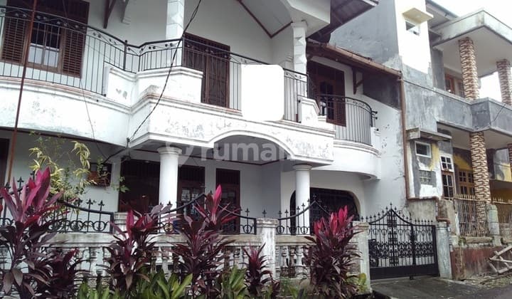 Rumah di Jalan Sinom,tanah Baru, Bogor Utara, Bogor Kota