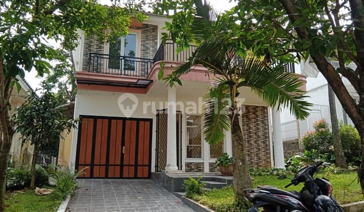 Rumah 2 Lantai SHM di Bukit Golf Hijau, Miditeranian 1, Bogor