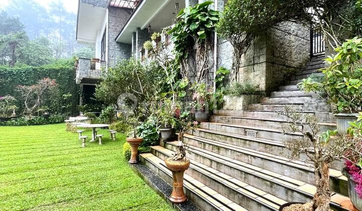 Dijual Villa Exclusive Puncak Pas Cisarua,Shm,Mewah