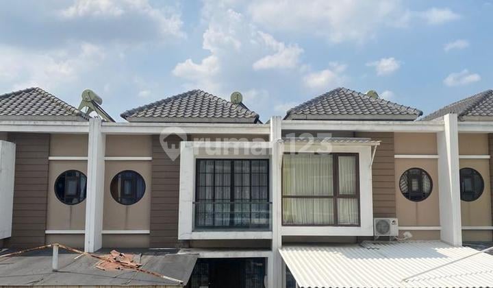 Sewa Rumah Paling Murahh Dua Lantai Anti Banjir