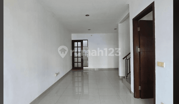 Disewakan Rumah Bagus 6x16 4kt Ready Murahh