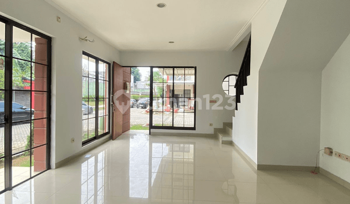 Disewakan Rumah Hoekk East Asiaa Baguss Bagus