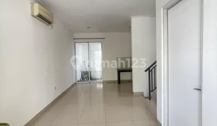For Rent House Ready 6X15 Ready Cheap