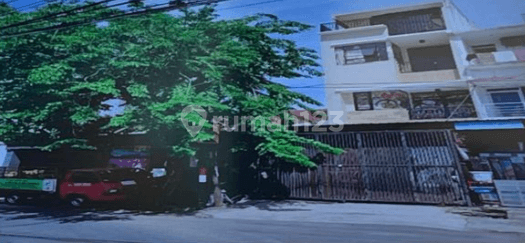 Ruko Strategis di Darmo Indah Selatan - Cocok untuk Bisnis & Investasi!