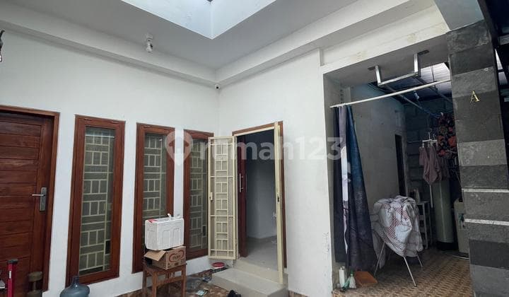 Rumah SHM di Kertadalem Sari - 3 Kamar, Semi Furnished, Komplek Private Hanya 4 Unit