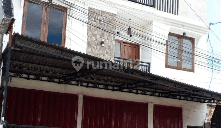 Ruko Strategis di Monang Maning cocok untuk Usaha atau Hunian, SHM & Bonus Semi Furnished!