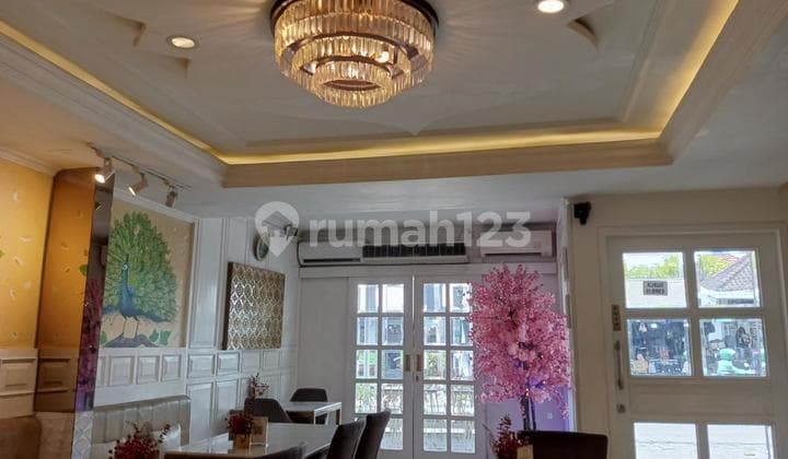 Gedung Komersial Main Road Canggu - Strategis Dekat Berawa