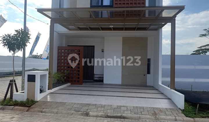 Rumah Bagus Shm Dimakassar Dekat Sekolah Al Fidyan