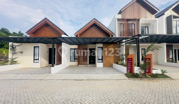 Rumah 2 Lantai Termurah Fre Furnished Dimakassar