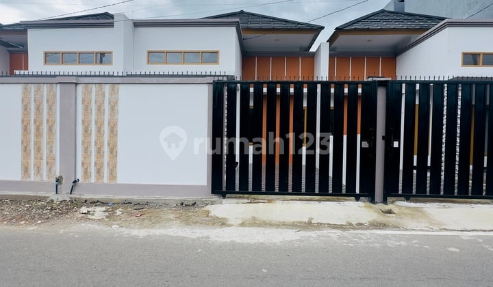 Rumah Siap Huni Jalan Vetran Utara Kota Makassar