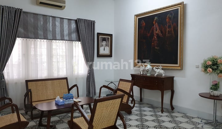 For Sale Freehold House in Menteng Jakarta, Great for Investment