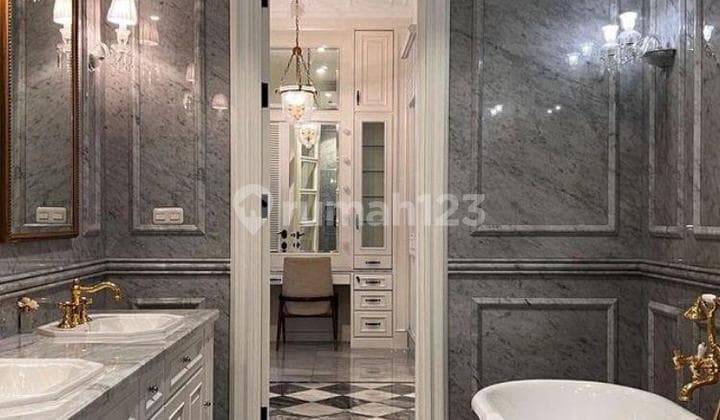 Jual Brand New House Lokasi Strategis di Menteng Jakarta