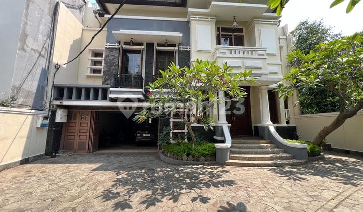 Jual Rumah Bagus untuk Tempat Tinggal di Menteng