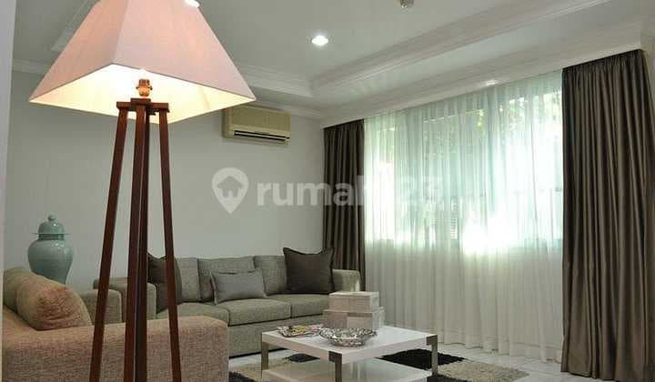 Rumah Strategis Menteng Ideal Kantor, Zona Komersial
