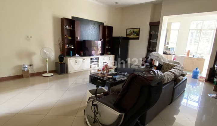 Rumah Uk 10X23 Golf Island cantik