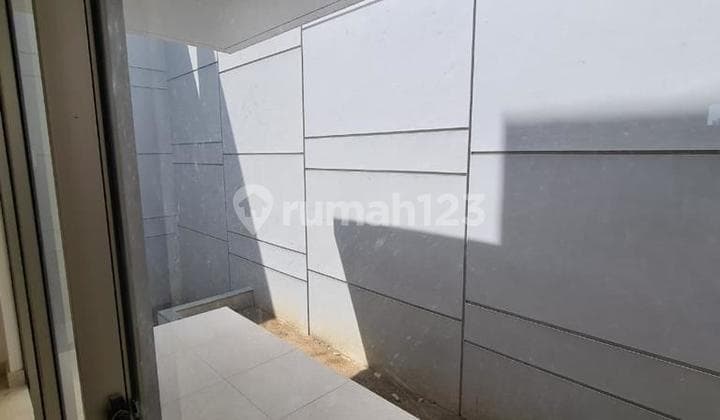 Rumah Golf Island Uk 10x25 Murah