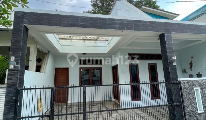 Rumah Minimalis 2 Lantai, di Pekayon Bekasi Selatan.i