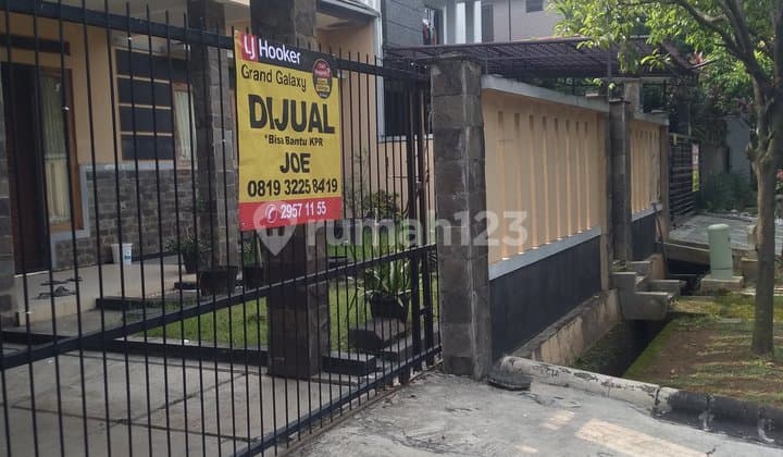 Rumah murah dan luas, Perumahan Kemang Pratama, Bekasi Selatan.