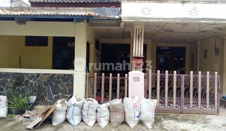 Di Jual Rumah Murah 2 Lt, Perumnas 2. Kayuringin. Bekasi Selatan