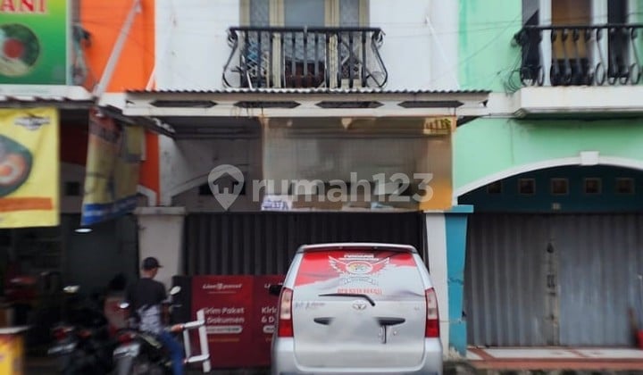 For Rent 2-Story Shop House in Pekayon Bekasi