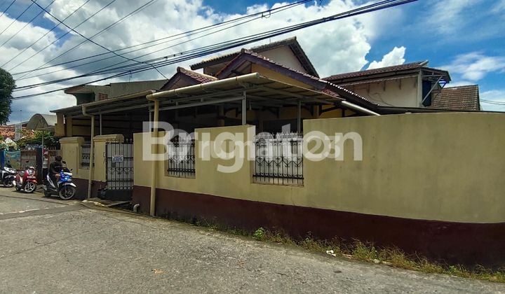 HUNIAN LUAS HOOK 2 LANTAI CIMANGGIS DEPOK