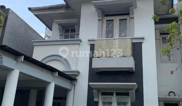 Rumah 2 Lantai Siap Huni Dalam Cluster yang Nyaman dan Asri