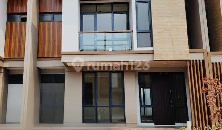 Lokasi Strategis Dekat Sekolah , Rumah Baru 2 Lantai Di Dalam Cluster Yang Nyaman Dan Asri Kota Wisata Cibubur , Gunung Putri , Bogor