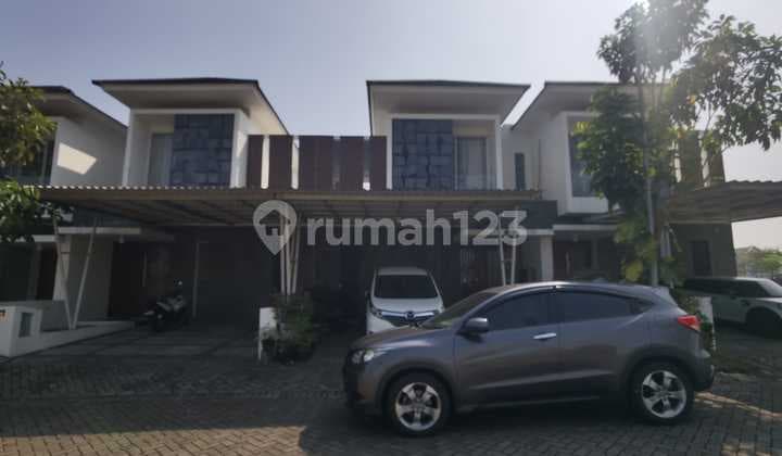For Sale Nice House Royal Residence Wiyung
