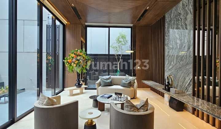 For Sale Luxury Villa House Botanic in BSD City Serpong