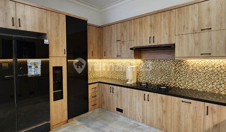 Disewakan Rumah di Aquamarine Pondok Hijau Golf Gading Serpong