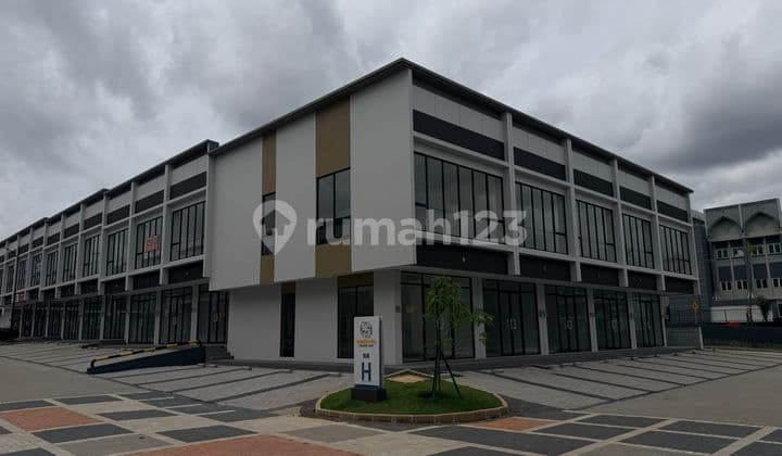 For Sale: Ruko Hook, Strategic Location, Disorrento Grande East Gading Serpong