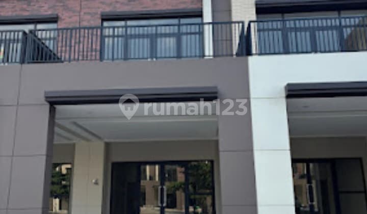 Murah! Dijual Ruko 2 Lantai Downtown Drive Scientia Summarecon Serpong