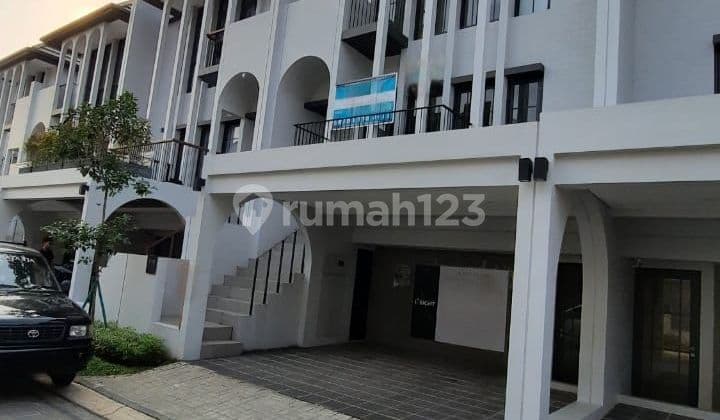 Murah! Dijual Cepat Rumah Aether Greenwich, Bsd