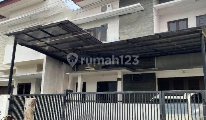 Dijual Cepat Rumah 2 Lt Sunrise Garden Jakarta Barat