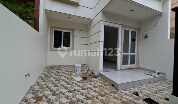 Dijual Cepat Rumah Baru 2 Lantai Bangunan Mandiri Sektor 7 Gading Serpong Tangerang