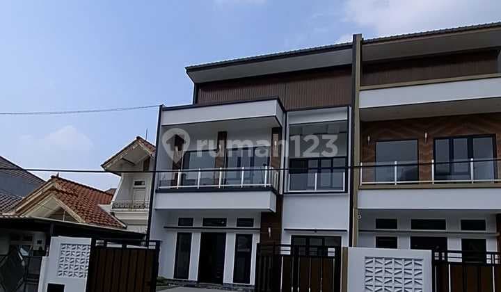 Dijual Rumah Baru Modern Minimalis di Nusaloka Bsd City