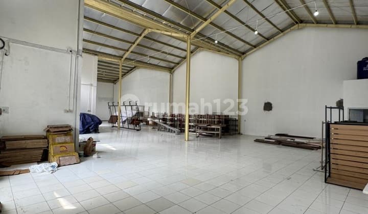 Disewakan Gudang Rapi di Legok Tangerang