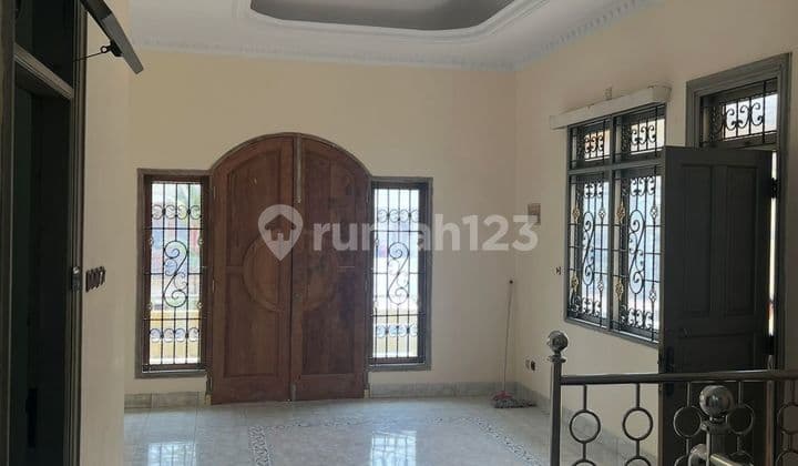 Jual Rumah di Taman Palem Lestari Jakarta Barat