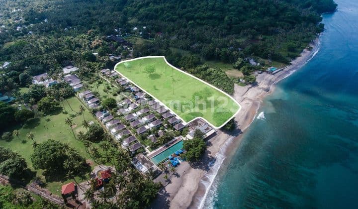 Di jual tanah strategis beach front senggigi lombok