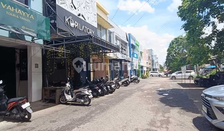 Ruko 2 Lantai Emerald Boulevard Bintaro Sektor 9