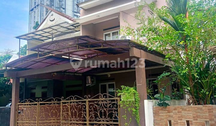 Jual Rumah 2 Lantai Murah di Villa Bintaro