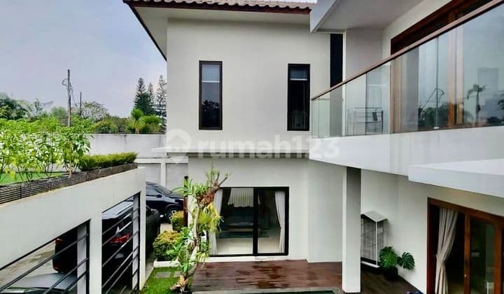 Luxury House in Cilandak Near MRT