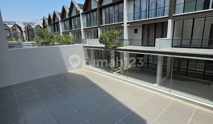 Brand New Disewakan Rumah Osaka Residence PIK 2 Uk 6x10 3 Lantai 80 Jt/Thn