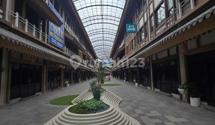 Disewakan Ruko Euro Asia Pik 2 Uk 4,5X10 3 Lantai Kosongan Siap Huni Harga 100 Juta/Thn