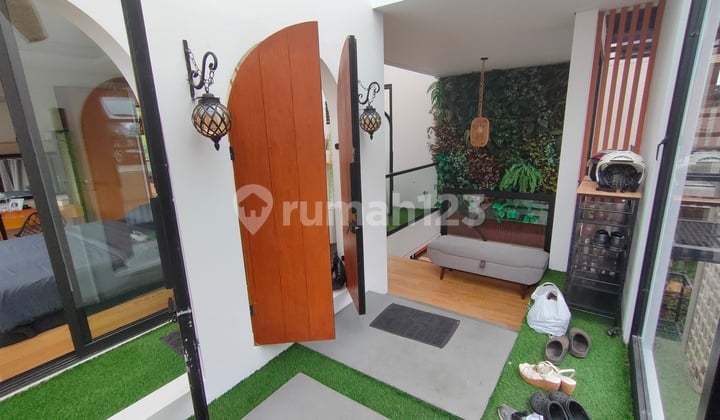 Villa Cantik Full Furnished di Resor Dago Pakar