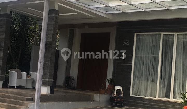 A Comfortable and Beautiful House in Pondok Hijau, Bandung