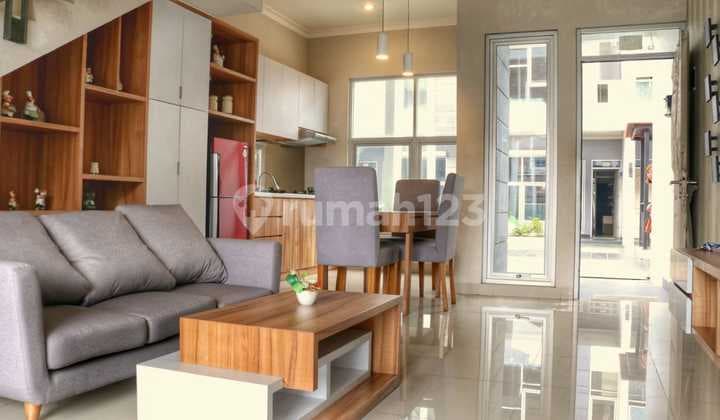 Townhouse Bagus Siap Huni di Sayap Pasteur Bandung