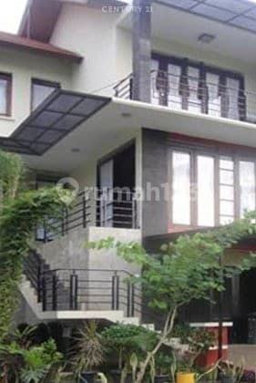 Rumah Full Furnished di Resor Dago Pakar