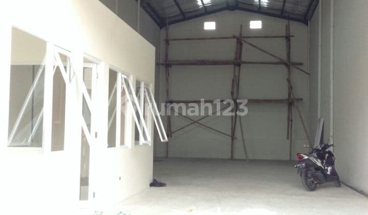 Gudang Bizpark Kopo Siap Huniada Kantornya