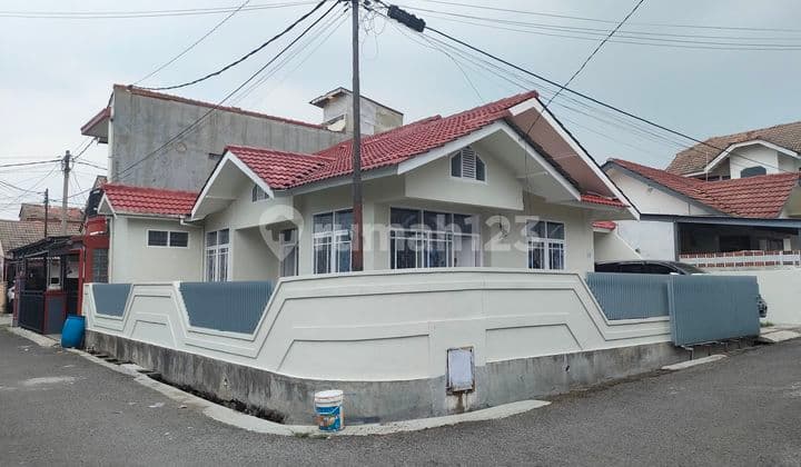 Rumah Bagus Hook di Pondok Mutiara, Cimahi